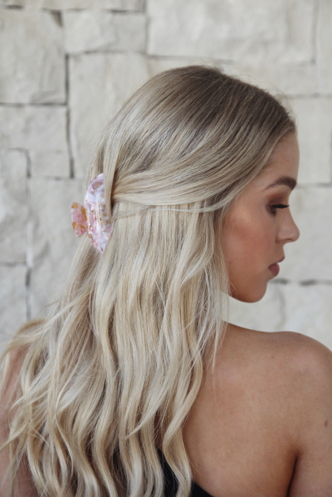 LARGE HAIR CLAW [QUARTZ]